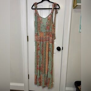 Celina one size Floral Maxi Dress NWT